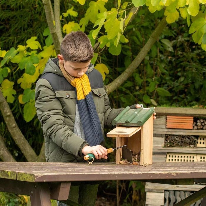 Accessoires en toebehoren voor een nestkast